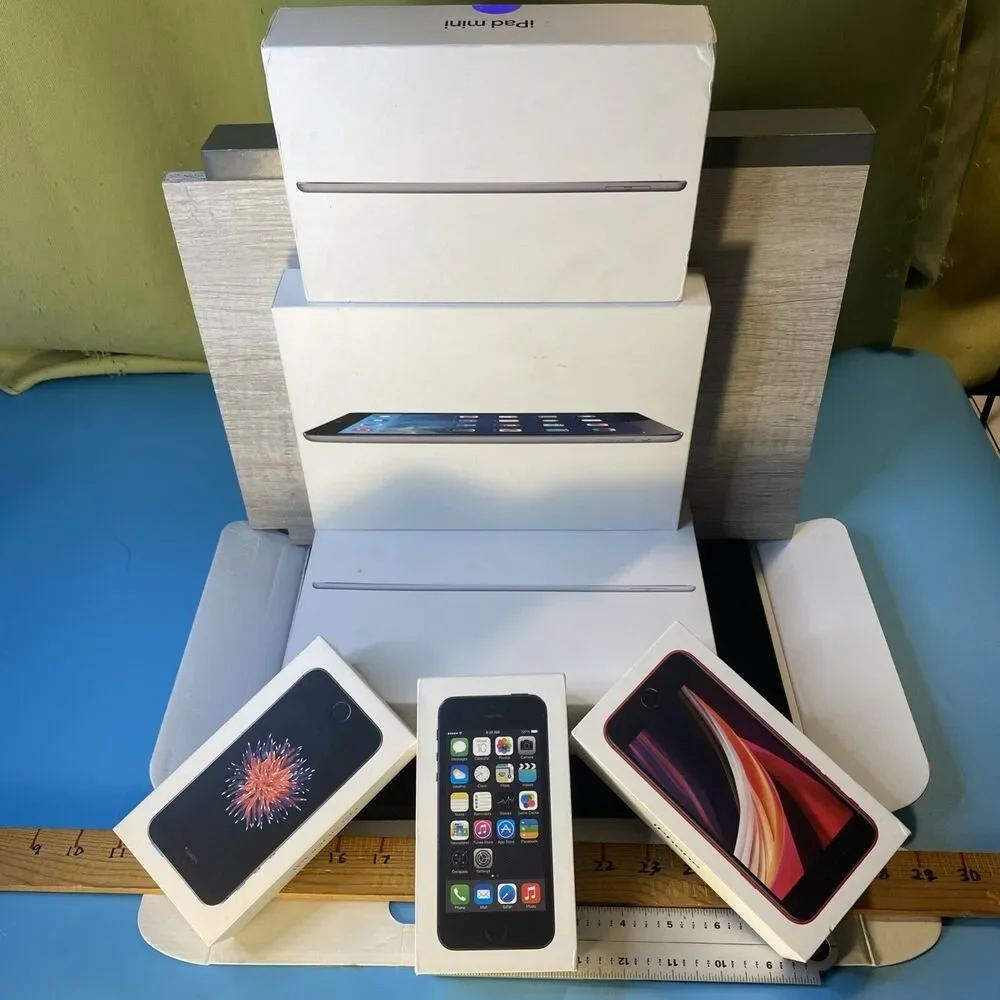 RARE iPhone 5se 128GB Box + Lot 5 Of iPad Air iPad Mini iPhone 7 5s Empty Boxes